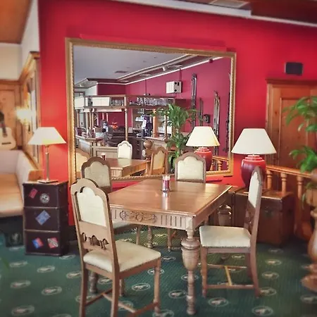 Hotel Alpina